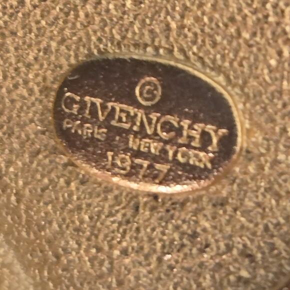 VINTAGE 1977 GIVENCHY PARIS ENAMELED RUNWAY NECKLACE - Picture 11 of 11